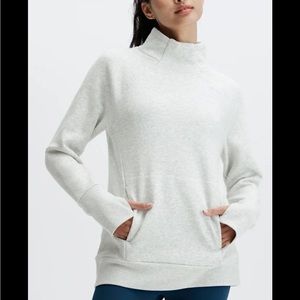 FABLETICS - NWOT Funnel Neck Tunic Sz Small (oversized)